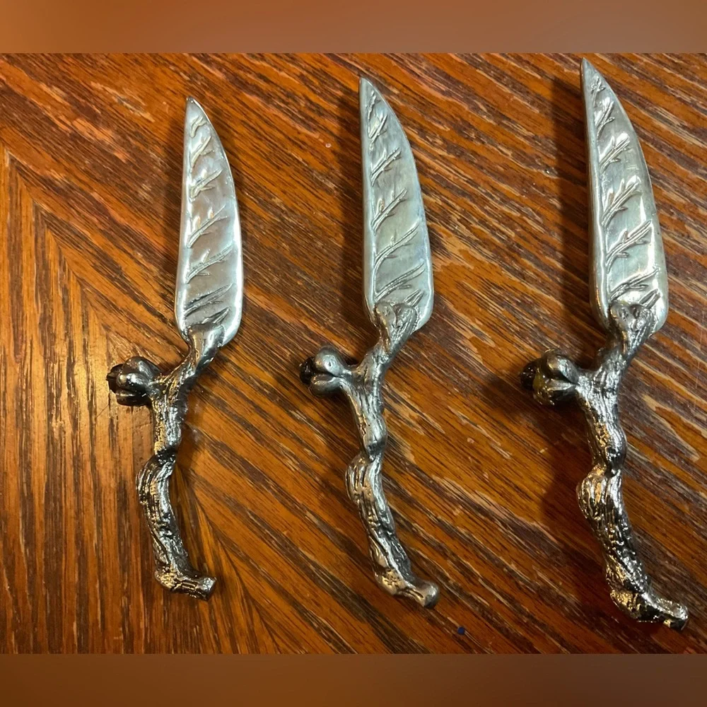 Vintage Bombay Beautifully Crafted Branch & Acorn Silver Cheese Knives!